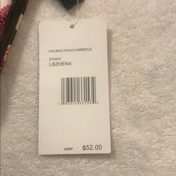 BRAND NEW BETSEY JOHNSON DOUBLE POUCH WRISTLET!!! - Picture 3 of 4